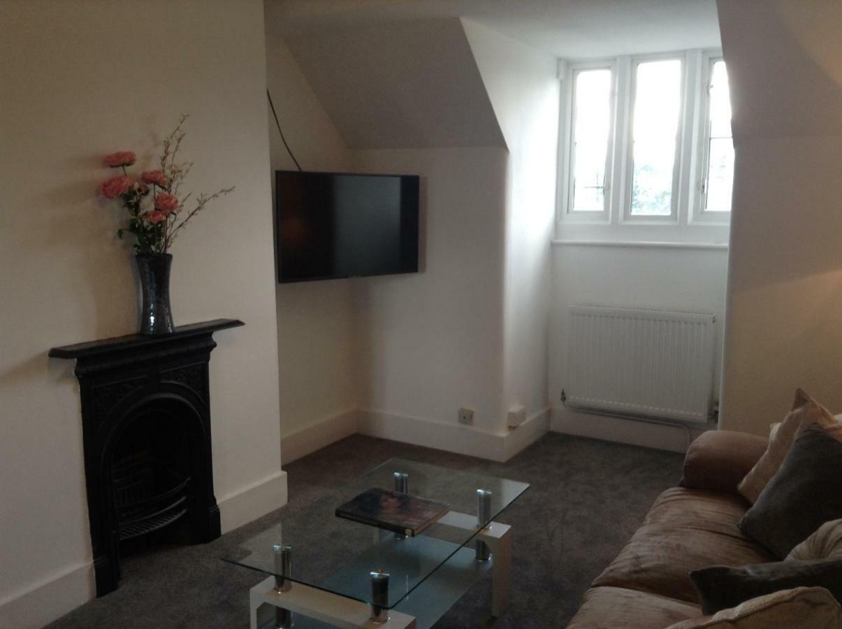 Central Windsor Apartments Экстерьер фото